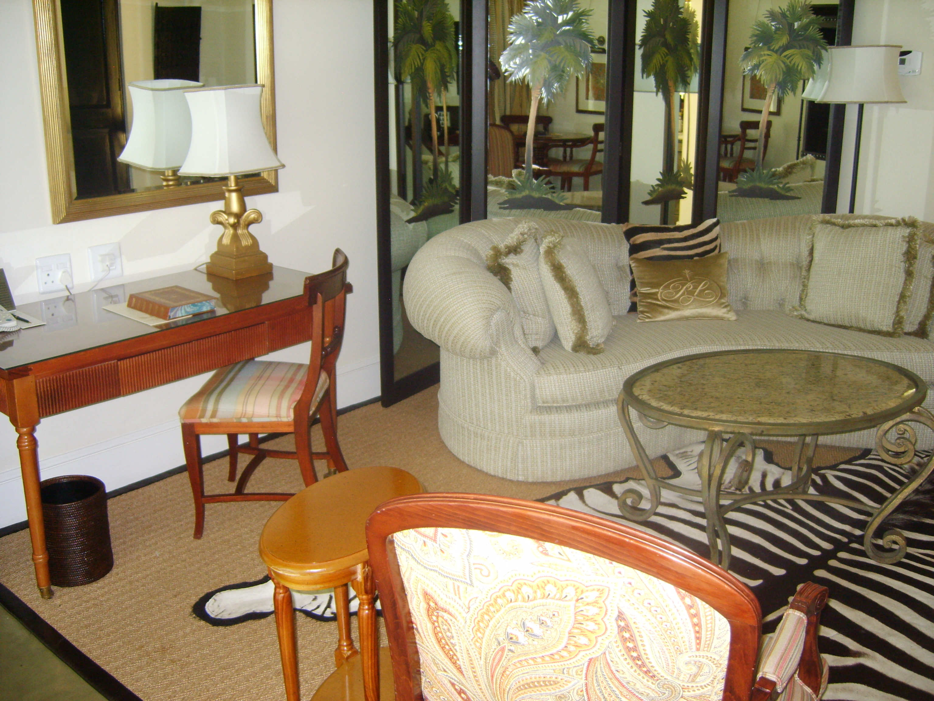 Roomexample Roomexample