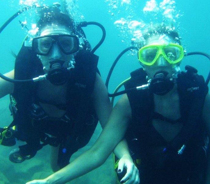 Diving girls