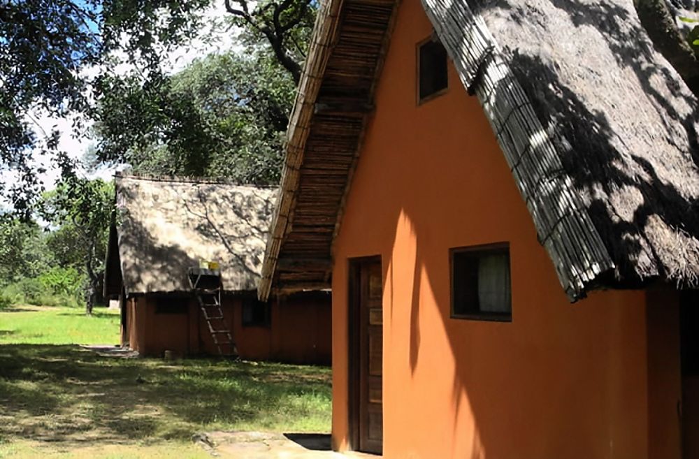 Luwombwa Lodge - Kasanka National Park