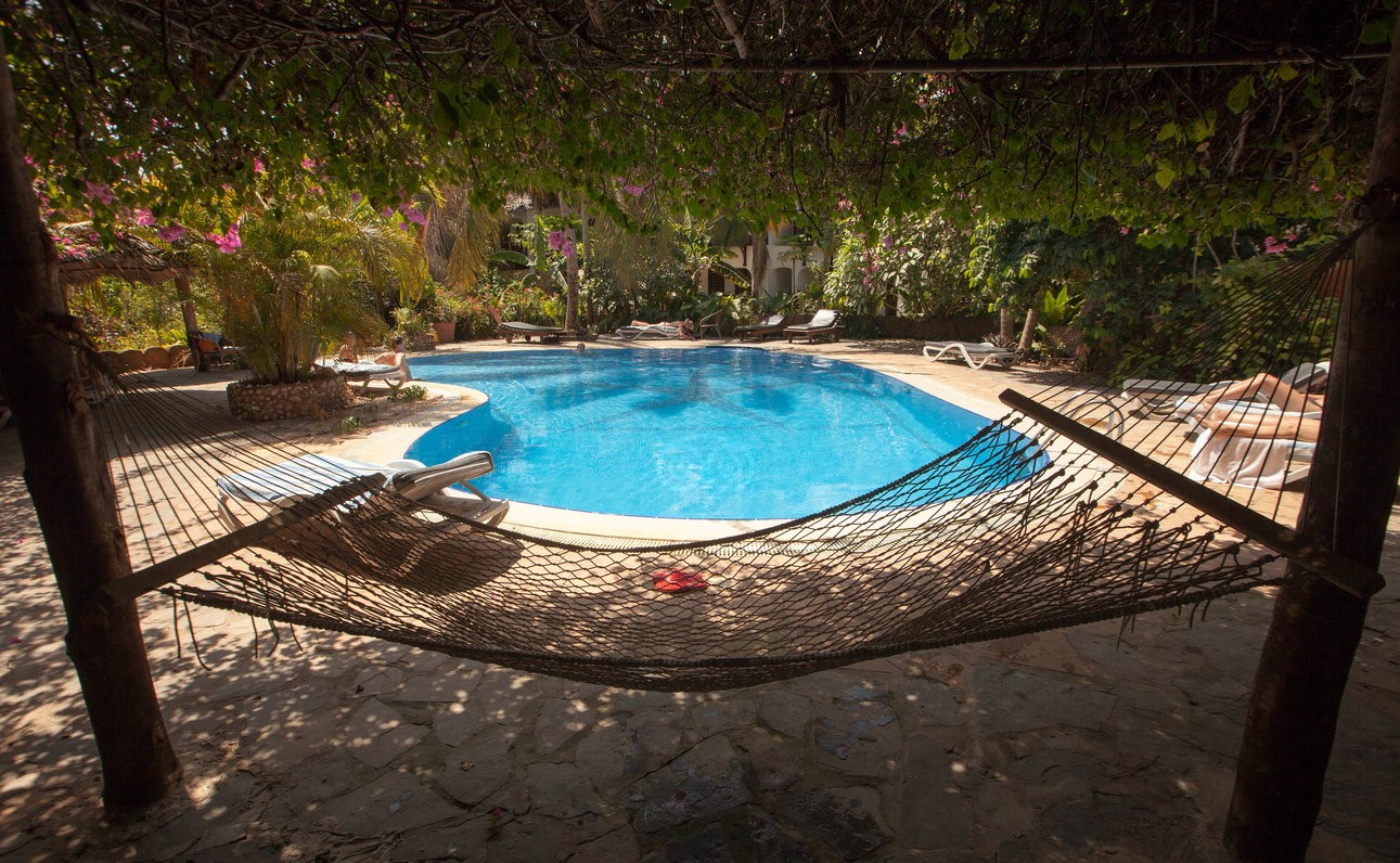 Langi Langi pool area