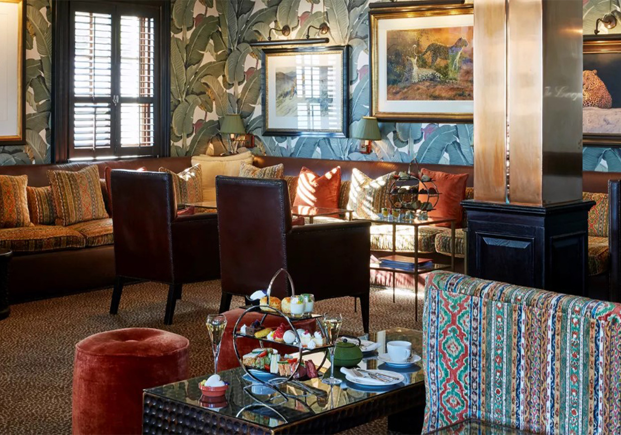 TWELVE APOSTLES HOTEL