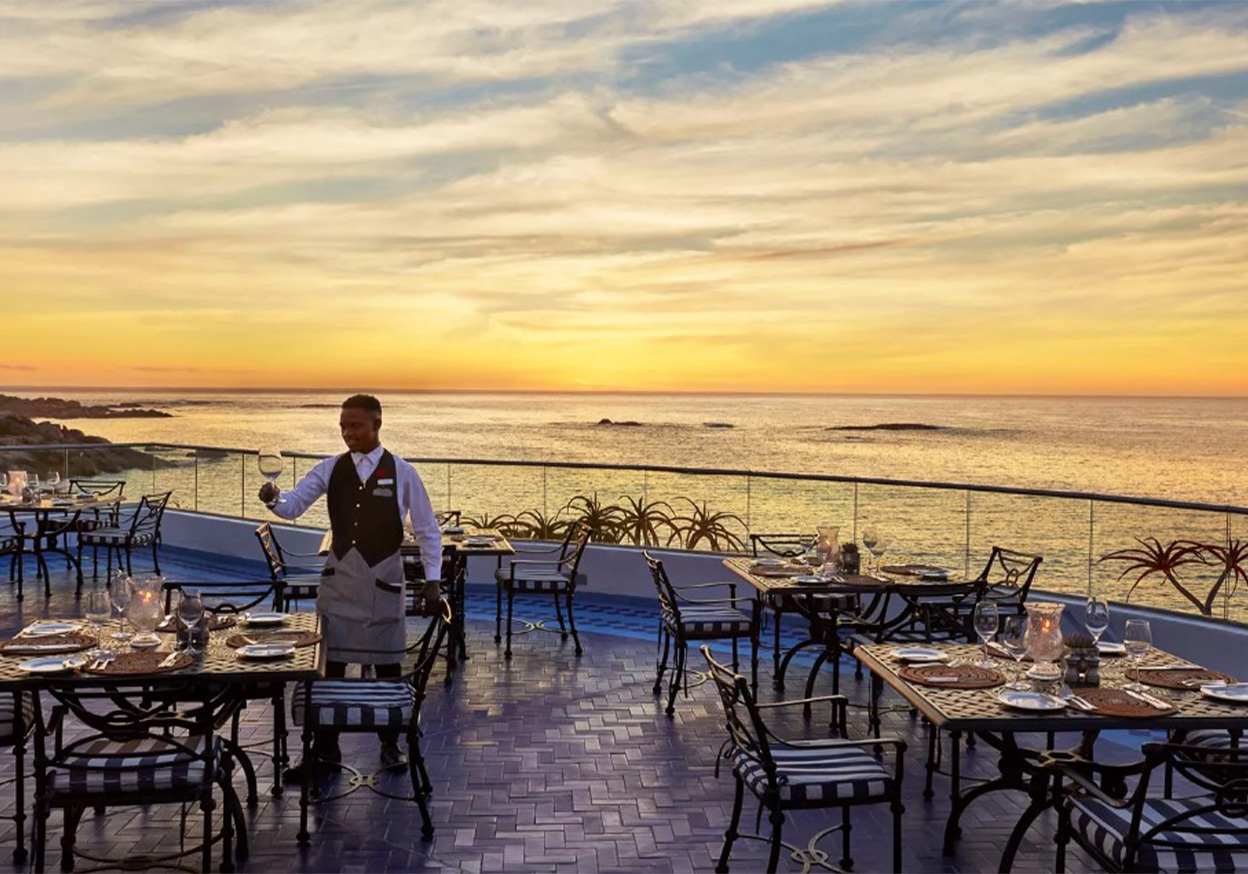 TWELVE APOSTLES HOTEL