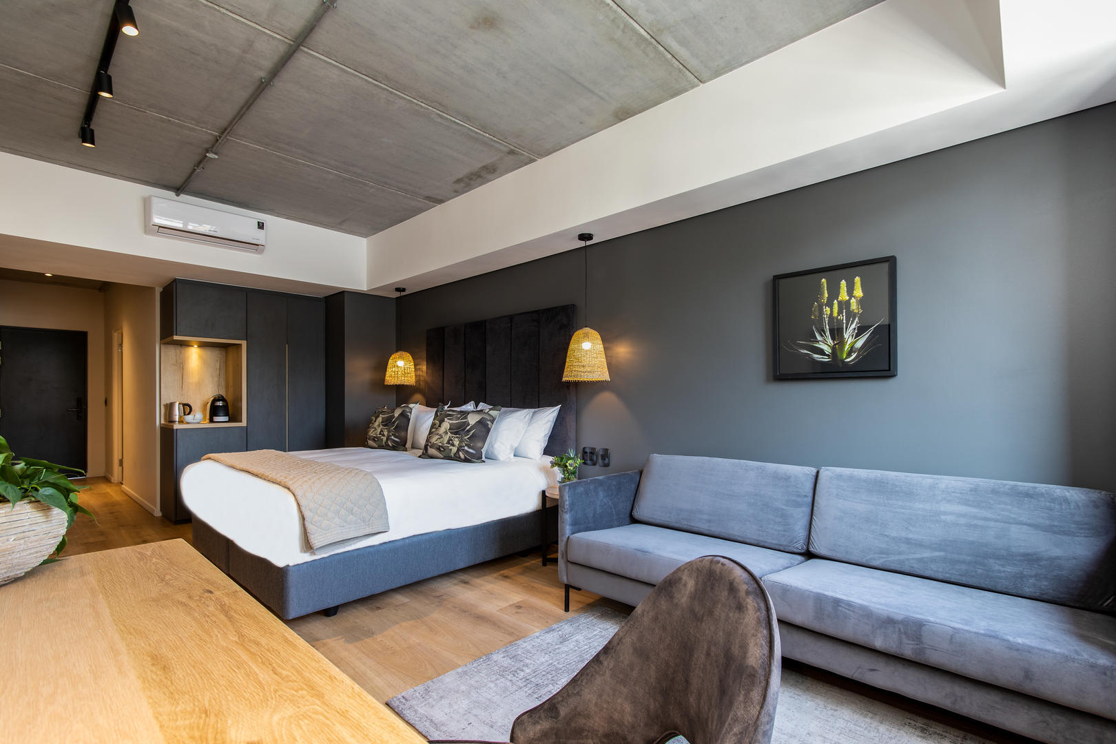 bedroom_kloof_street_hotel_cape_town__1
