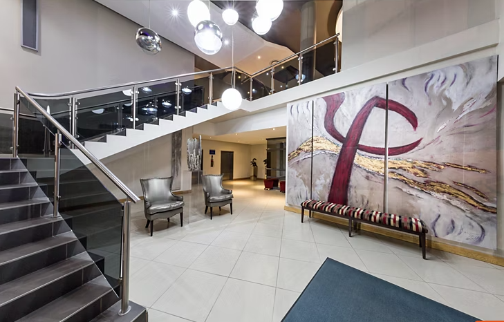 Holiday Inn Express Woodmead -Lobby Staircase