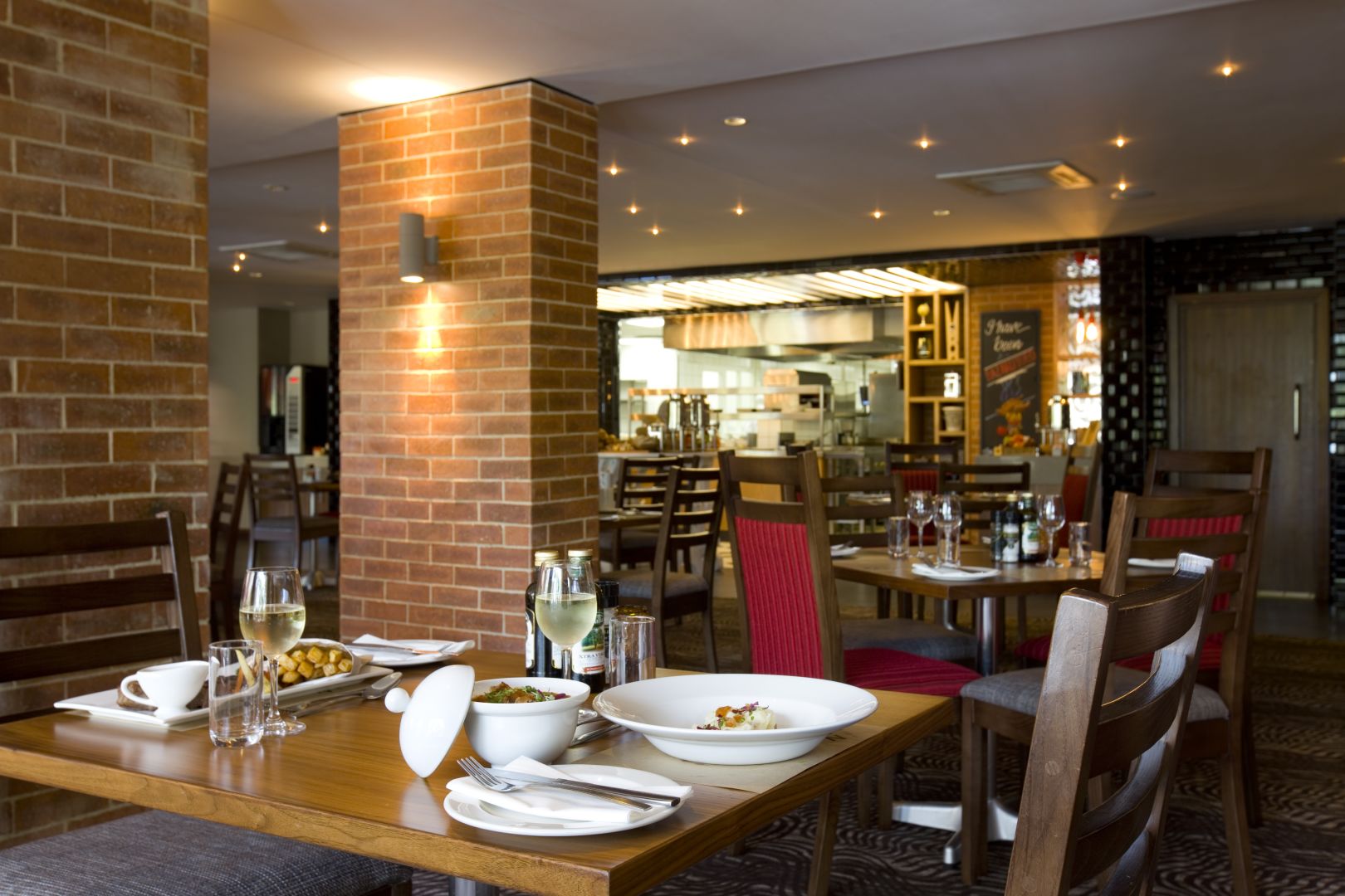 Sun Square Elegant Dinning Room