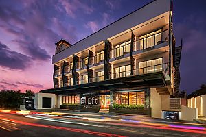 Aloft Bali Seminyak exterior facade