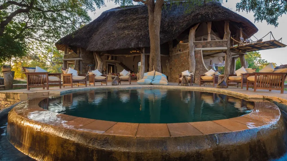 Luangwa Safari House Pool