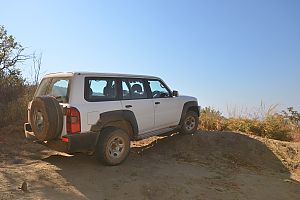On the road to Lower Zambezi with a 4x4